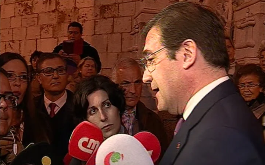 Pedro Passos Coelho nega apoio à Alemanha contra a Grécia