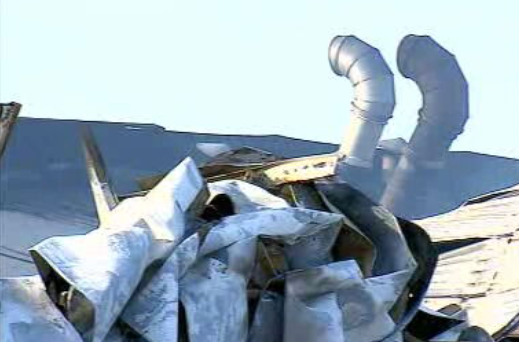 Incêndio em fábrica no Carregado