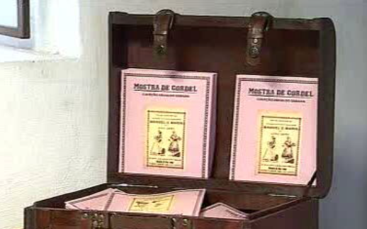 Exposição de coleção de literatura de cordel