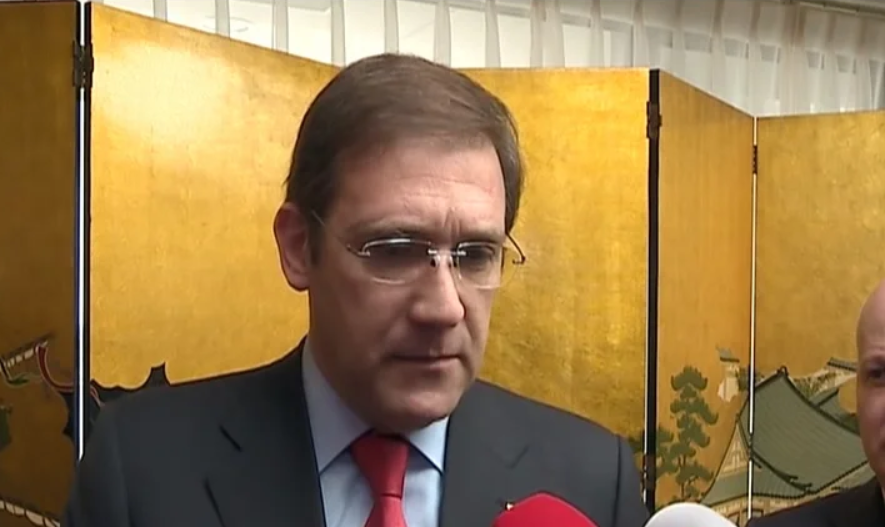 Primeiro ministro reage à avaliação da Fitch