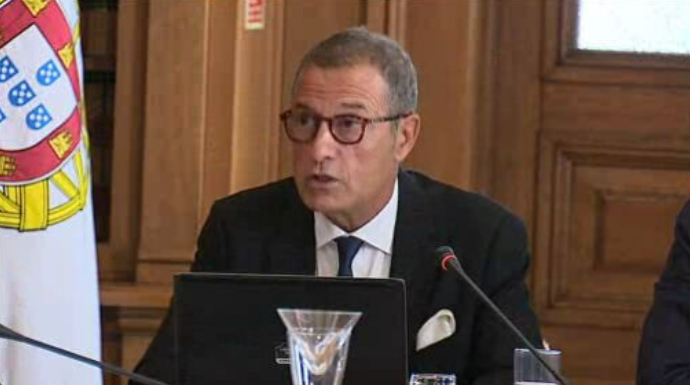 Construção da Barragem do Fridão