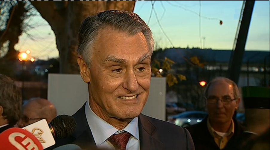 Reações de Cavaco Silva ao OE 2016