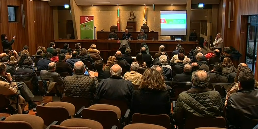 Digressão do Governo para explicar OE 2016