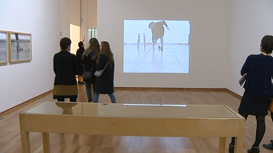 Exposição de Helena Almeida em Paris