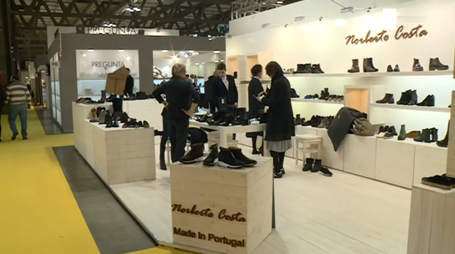 Feira Internacional do Calçado em Milão
