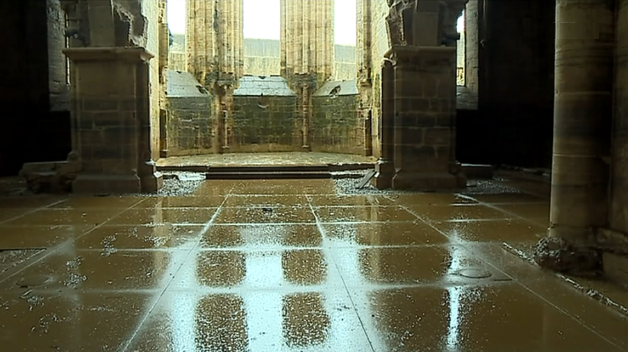 Prejuízos no Mosteiro de Santa Clara-a-Velha