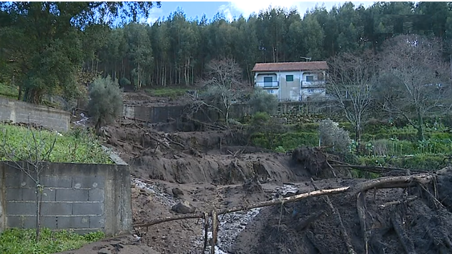 Derrocada em Ponte de Lima