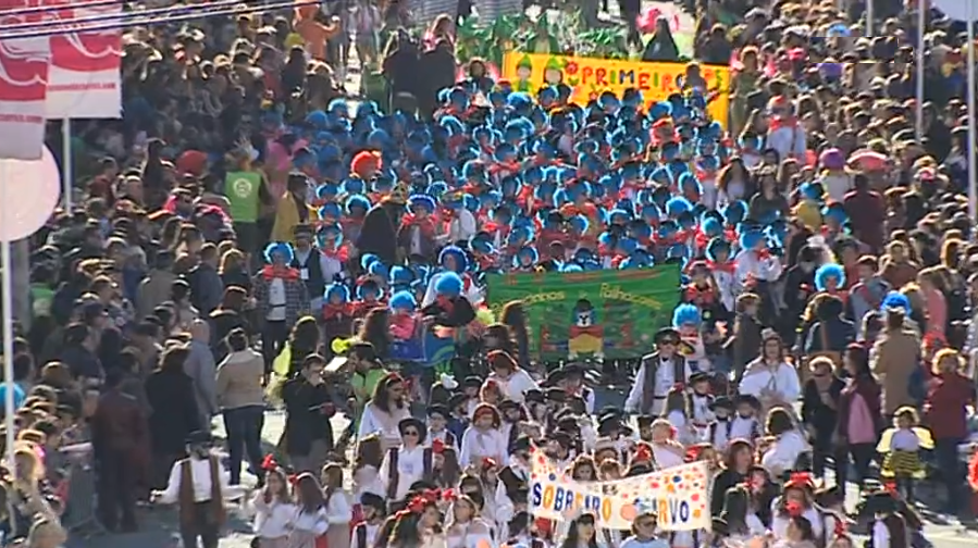 Corso infantil marca o arranque do Carnaval de Torres Vedras