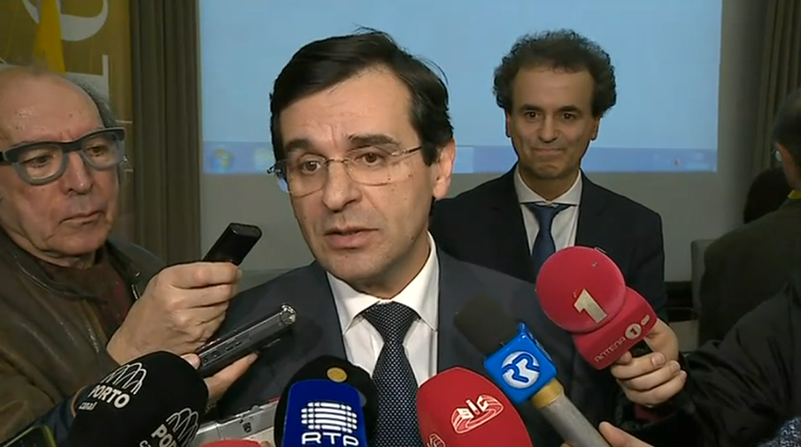 Demissão do presidente do INEM