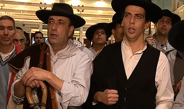 Chegada do Grupo de Cante Alentejano