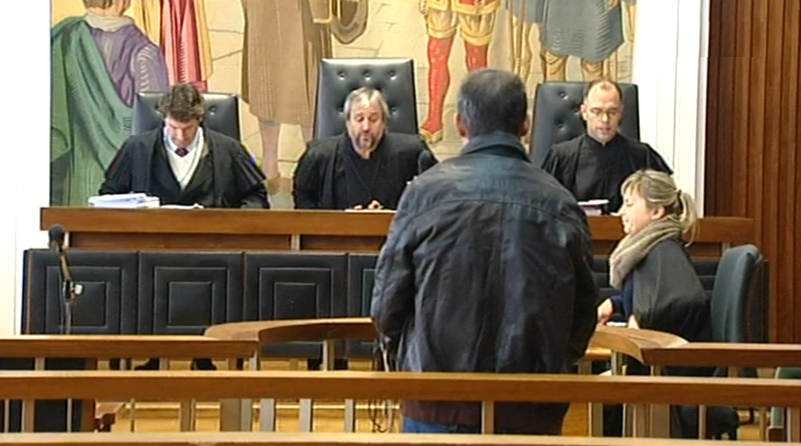 Julgamento de raptor e agressor de menor