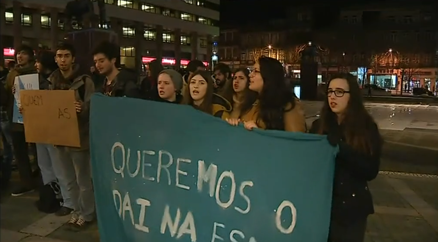 Manifestação de estudantes no Porto