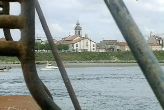 Santos e Pescadores: rostos e naufrágios