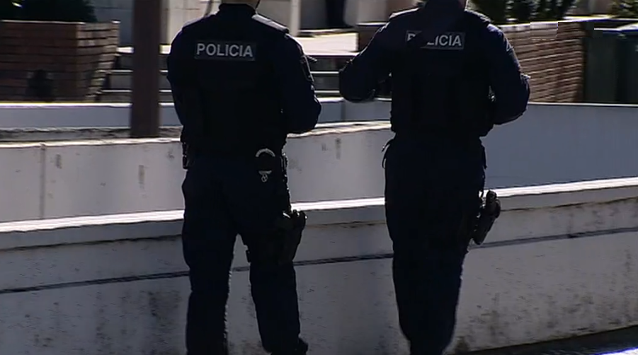 Reforço policial em Lisboa e Porto