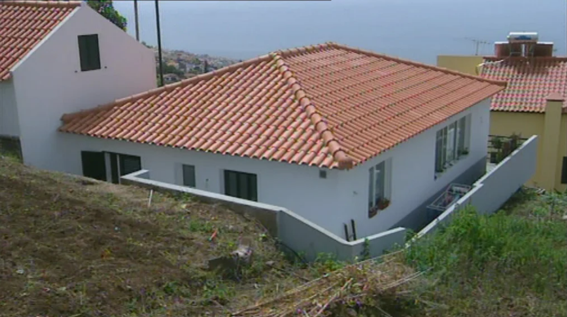 Reconstrução de habitações na Ilha da Madeira
