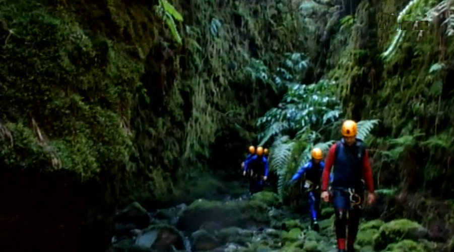 Canyoning no Parque Natural do Faial