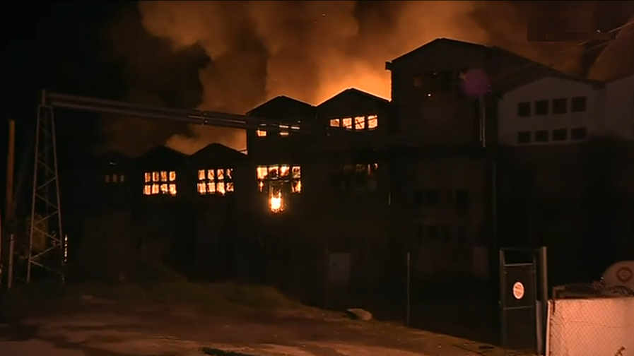 Incêndio num armazém em Mirandela