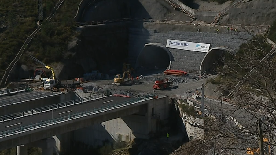 Receio pelo futuro dos trabalhadores das obras públicas na serra do Marão