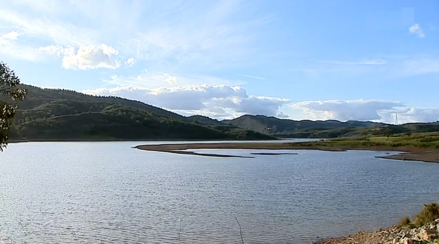 Contestação por causa da falta de água na agricultura