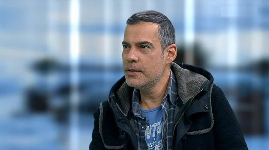 Entrevista a Cláudio Botelho