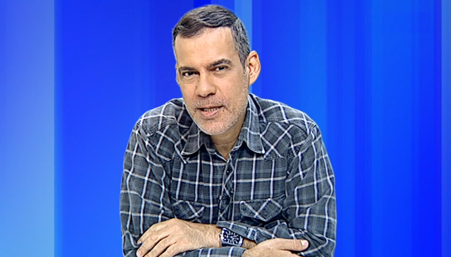 Entrevista a Cláudio Botelho