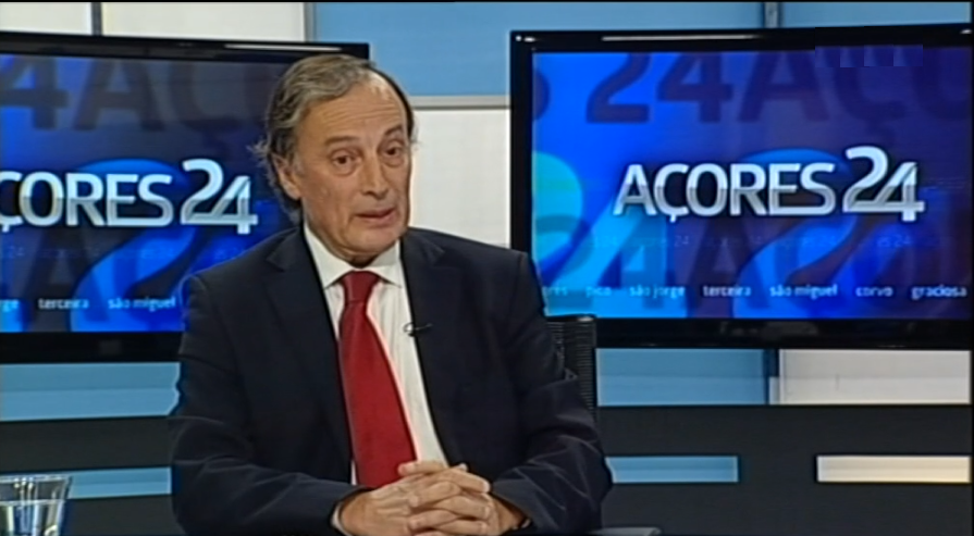 Questão da Base das Lajes