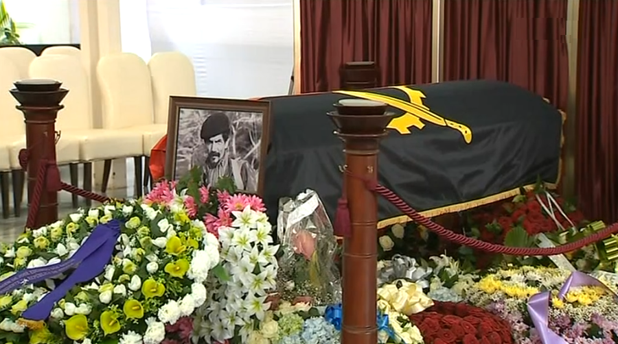 Cerimónias fúnebres de Lúcio Lara em Angola