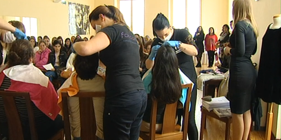 Cuidados estéticos a mulheres desfavorecidas em São Miguel