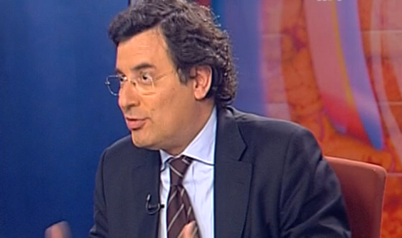 Suspensão de funcionário da DREN e declarações de Mário Lino sobre OTA