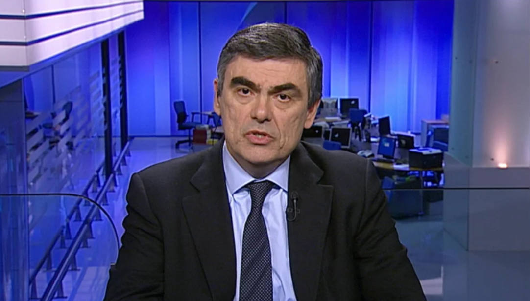 Entrevista a António Cruz Serra