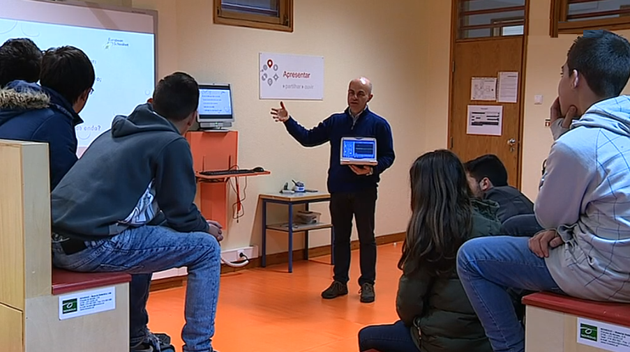 “Sala de aula do futuro” em Setúbal