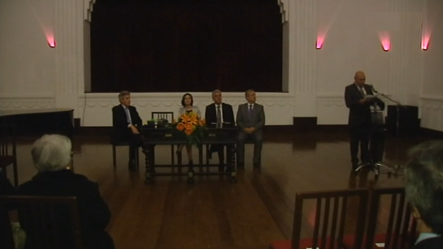 Homenagem a Madruga da Costa