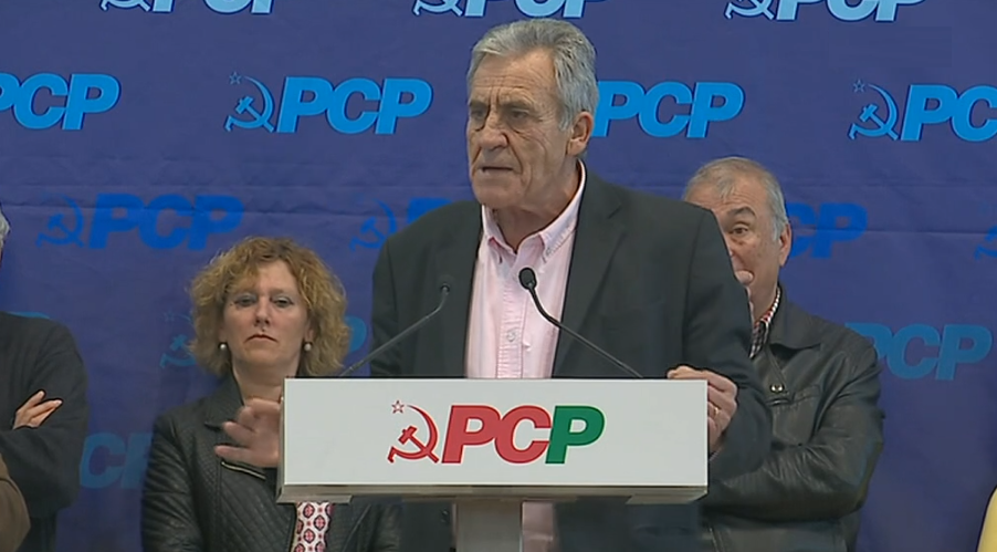 Polémica de Isabel dos Santos no BCP