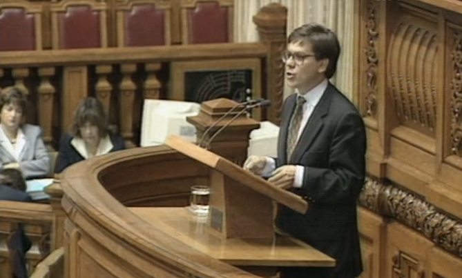 Reações à aprovação do Decreto da Revisão Constitucional