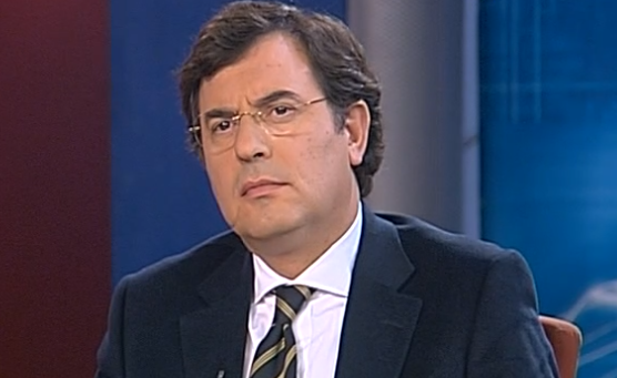 Suspensão da avaliação dos professores chumbada na A.R.