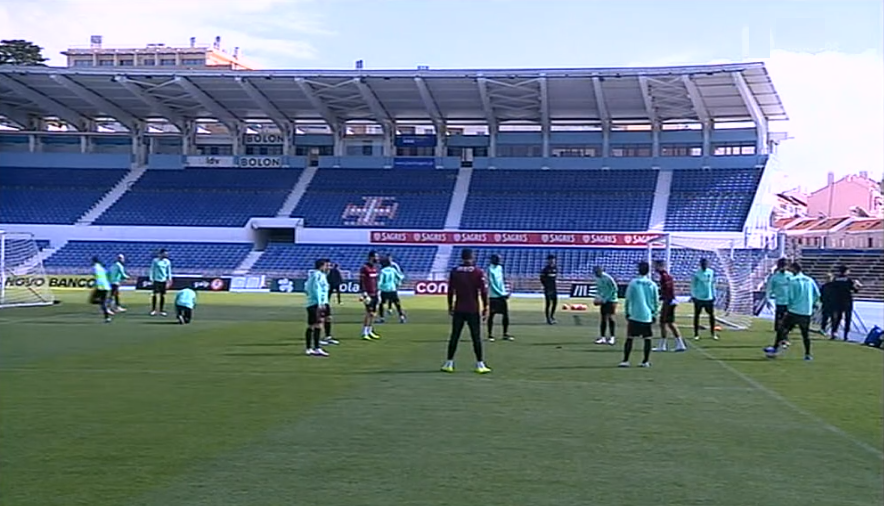 Futebol:  Treino da seleção Nacional