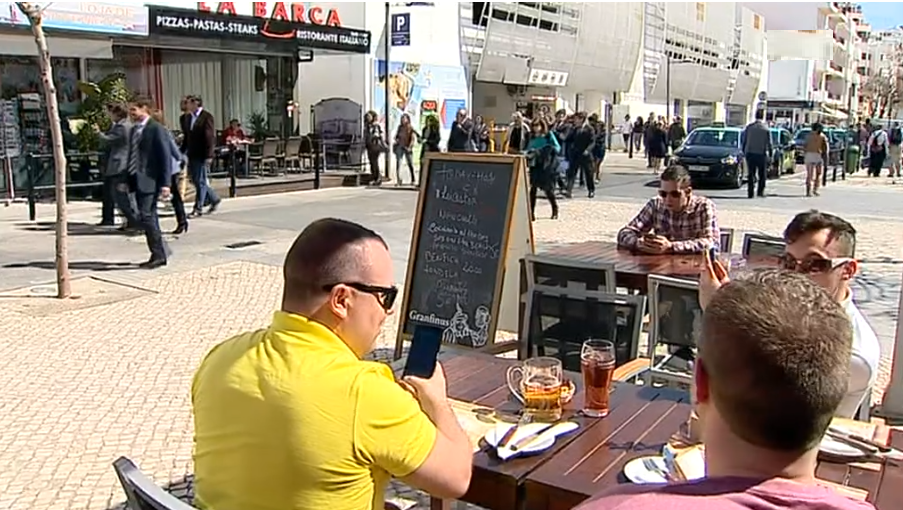 Ministro da Economia visita Albufeira
