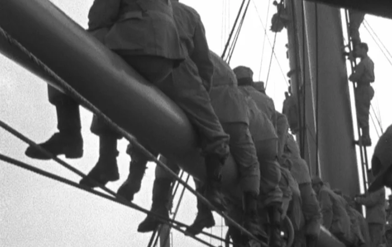 Partida de contingente expedicionário para a Índia e Macau