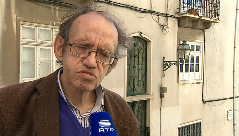 João Soares promete par de bofetadas a Augusto M. Seabra