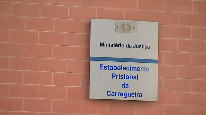 Intoxicação alimentar em estabelecimento prisional