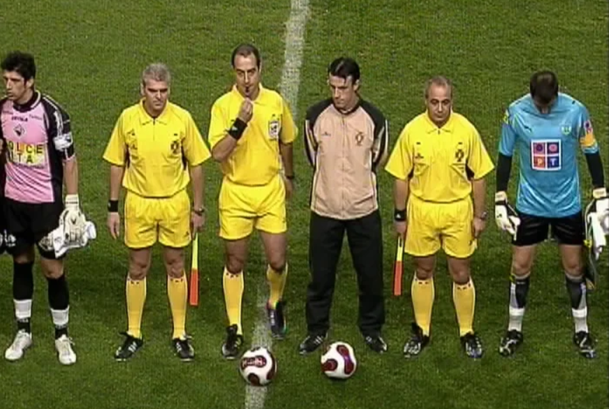 Árbitros ameaçam fazer greve