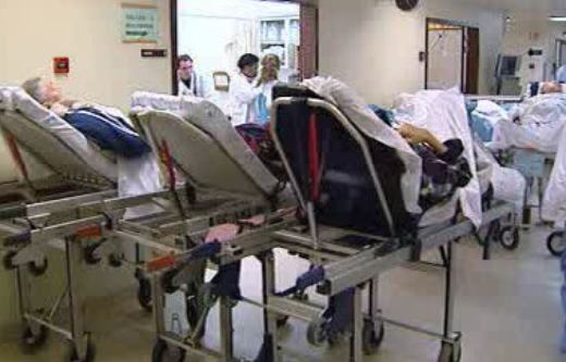 Menos camas nos hospitais públicos