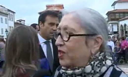Homenagem à pintora Graça Morais