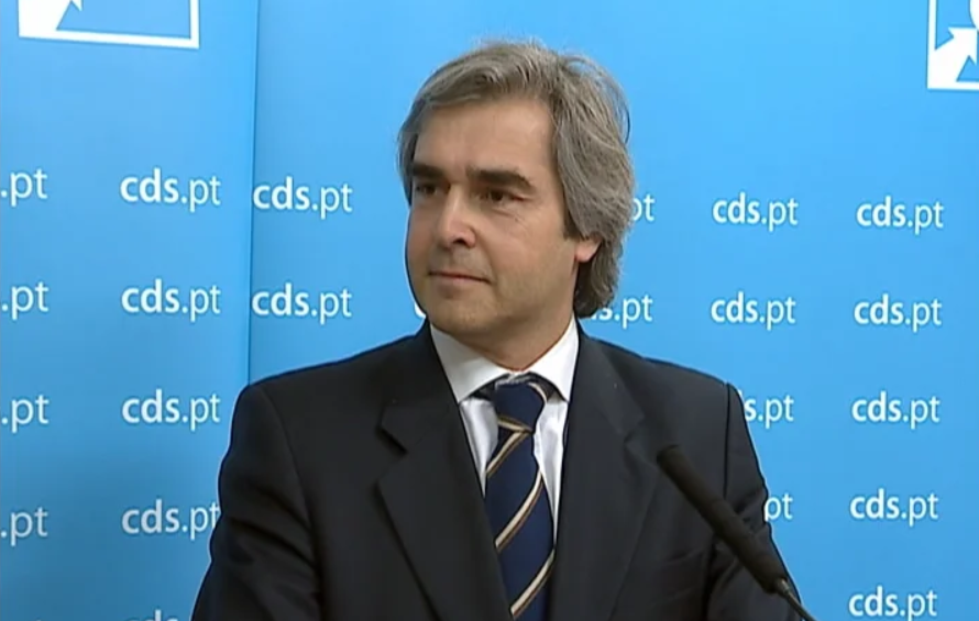 CDS-PP aprova coligação por unanimidade