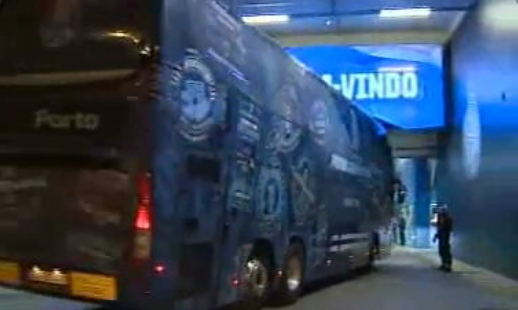 Futebol: Chegada da equipa do FC Porto