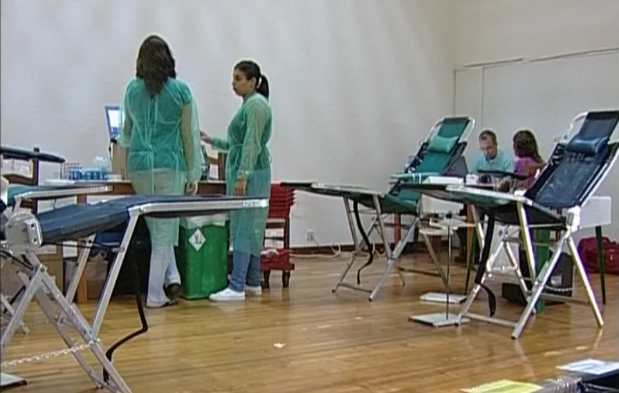 Debate sobre dádiva de sangue