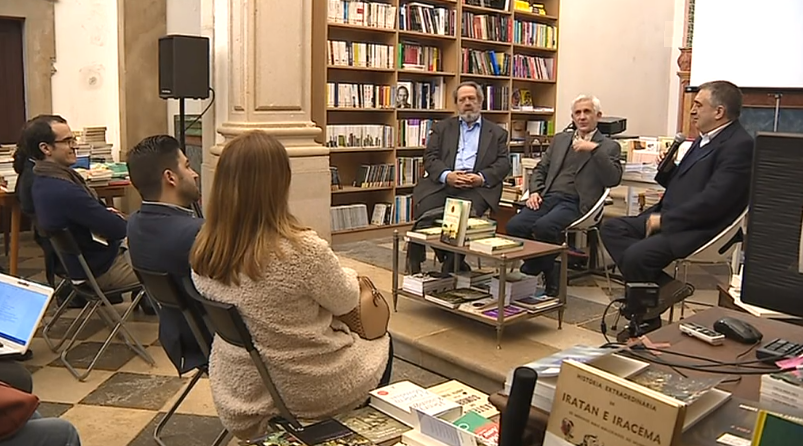 Roger Crowley apresenta livro em Óbidos