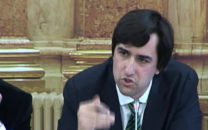 Lesados de papel comercial do BES