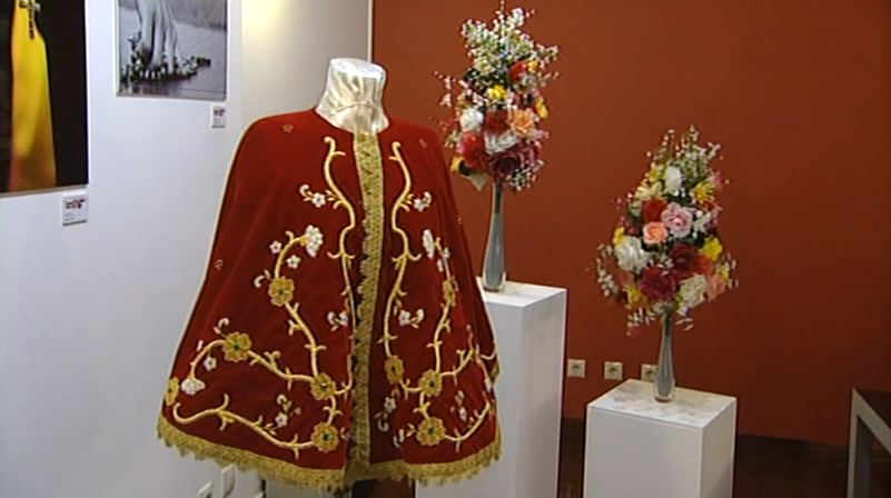 Apresentação da Capa do Senhor Santo Cristo