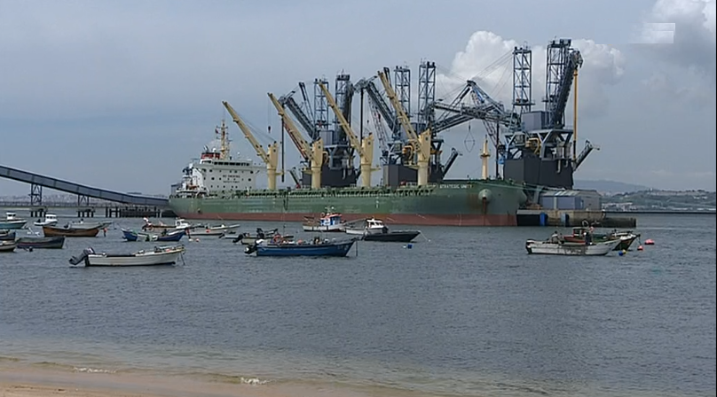 Impacto da greve de estivadores na produção